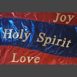 L+ Flagge Joy, Holy Spirit,...